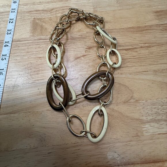 Banana Republic Long Gold-Tone Chain Link Necklace With Cream & Brown Accents - Picture 11 of 16